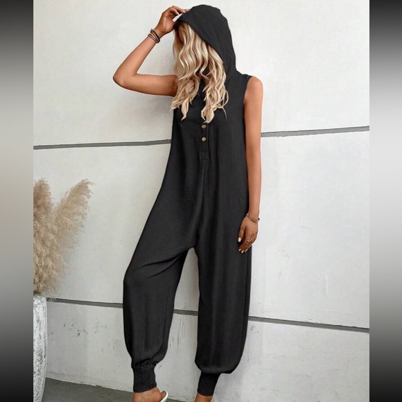 Boho Hoodie Hooded Smocked Button Jumpsuit Black - Picture 1 of 6